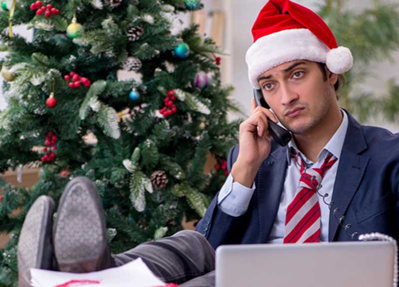 Самые опасные схемы мошенничества под Новый 2026 год и как от них защититься