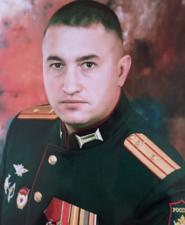 Гвардии майор Сергей Панов похоронен в Оренбургской области