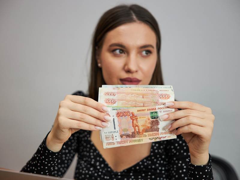 До 10 млн россиян могут обязать отчитываться за переводы