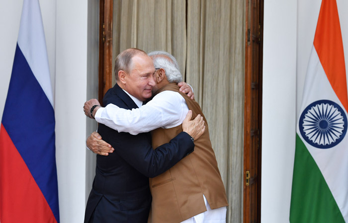 Георгий Бовта считает, что Индия не откажется от российской нефти