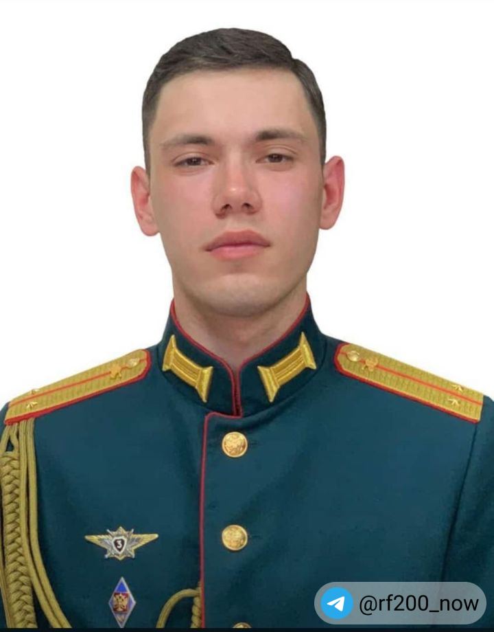 лейтенант, командир танкового взвода Руслан Июдин из Татарстана