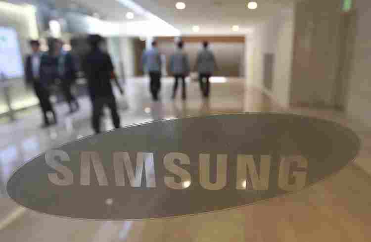 Компания Samsung вновь набирает персонал на территории России