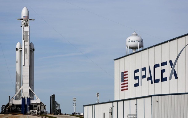Компания Маска SpaceX откроет свой первый европейский офис в Дублине