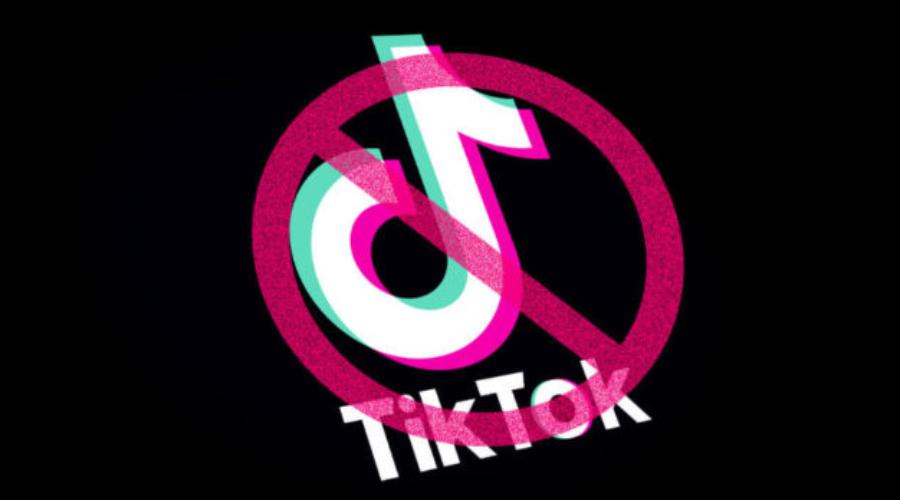 Сотрудникам социальной сети TikTok в России предложили уехать из страны 