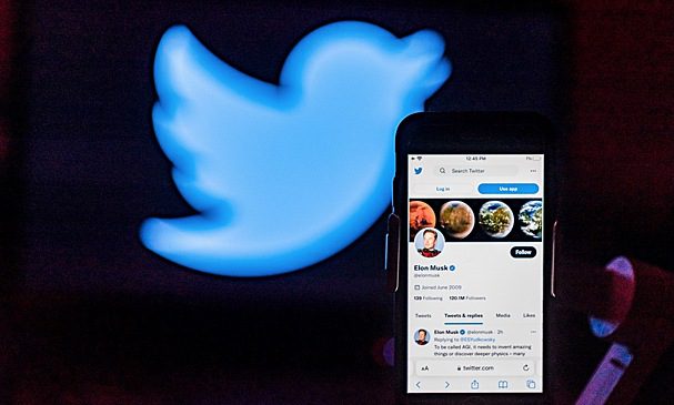 Количество сотрудников Twitter сократилось до 1000 человек