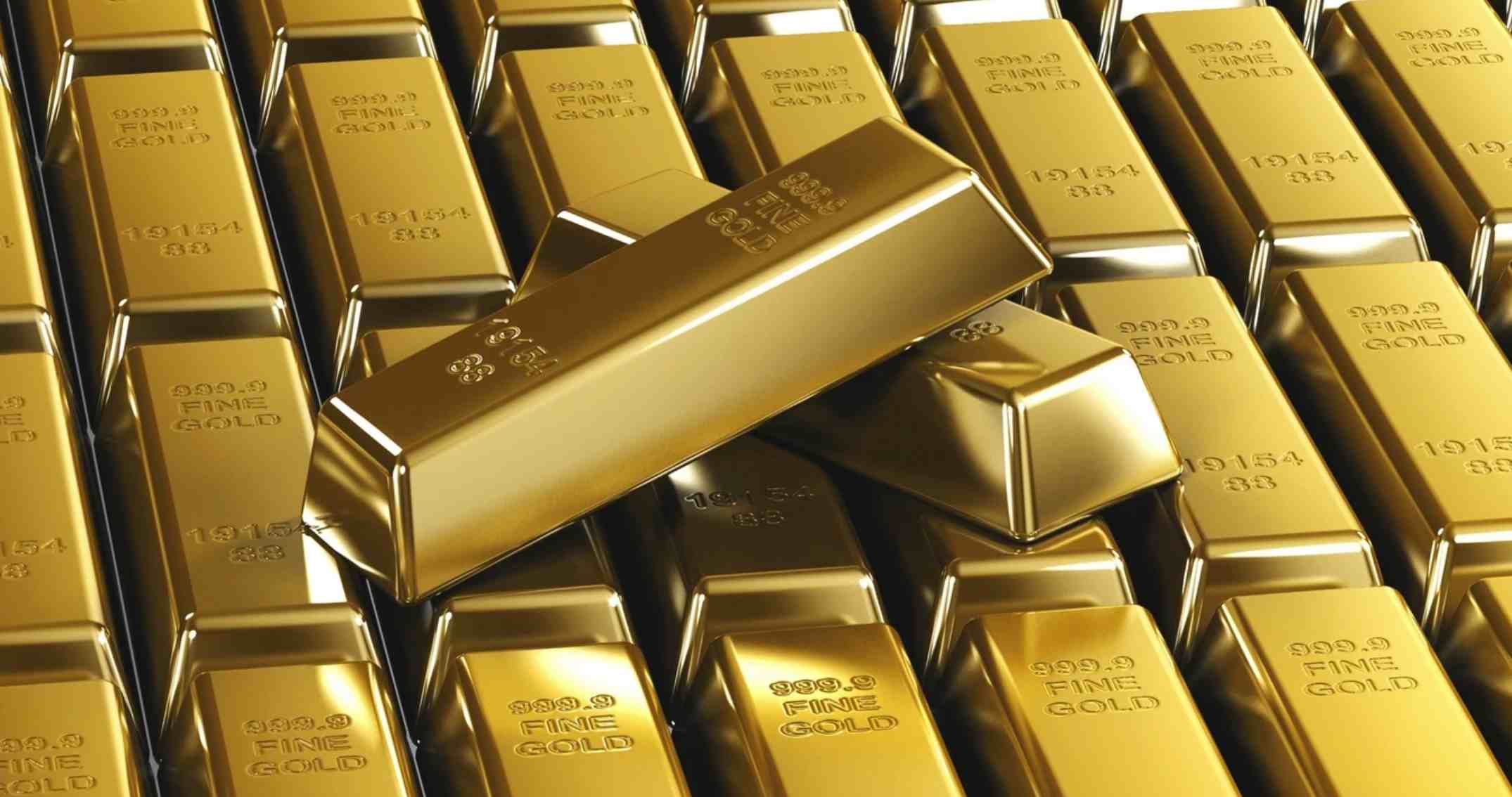 Российские эксперты оценили перспективы инвестиций в золото и Биткоин
