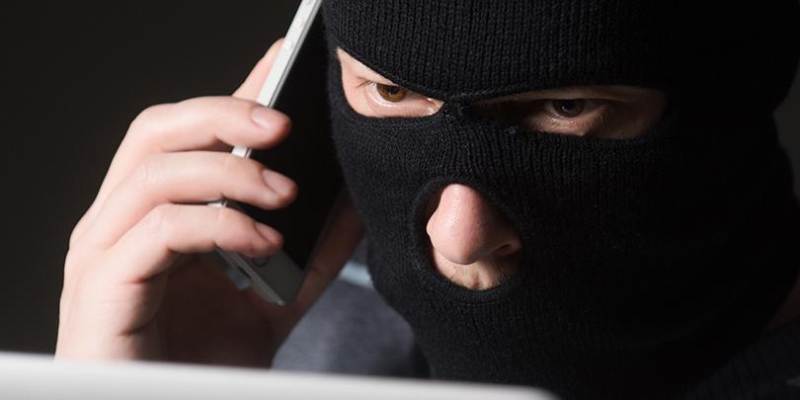 Предупреждение о мошеннических звонках с коротких банковских номеров