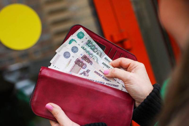 Выпускные вечера под прицелом мошенников: как не попасться на развод