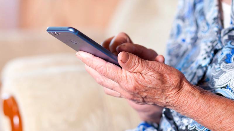 Мошенники обманули пенсионерку на 30 миллионов фальшивых рублей