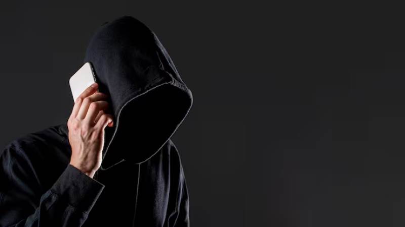 Мошенники под прикрытием приставов атакуют по телефонам