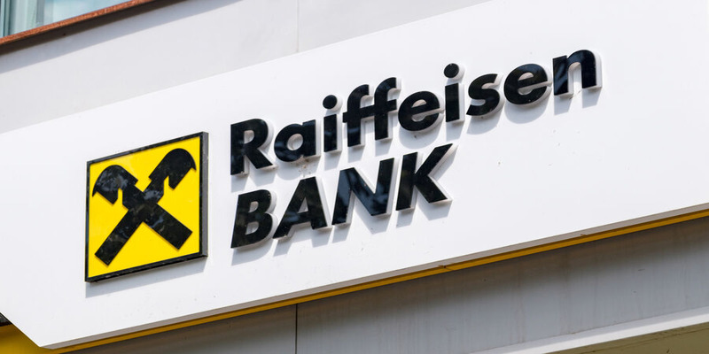 Raiffeisen начнет активно сокращать свой бизнес в России, начиная с лета 2024 года